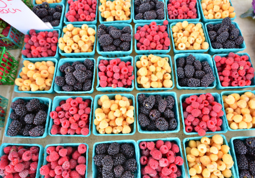 When is the Farmers Market in Sacramento Open?